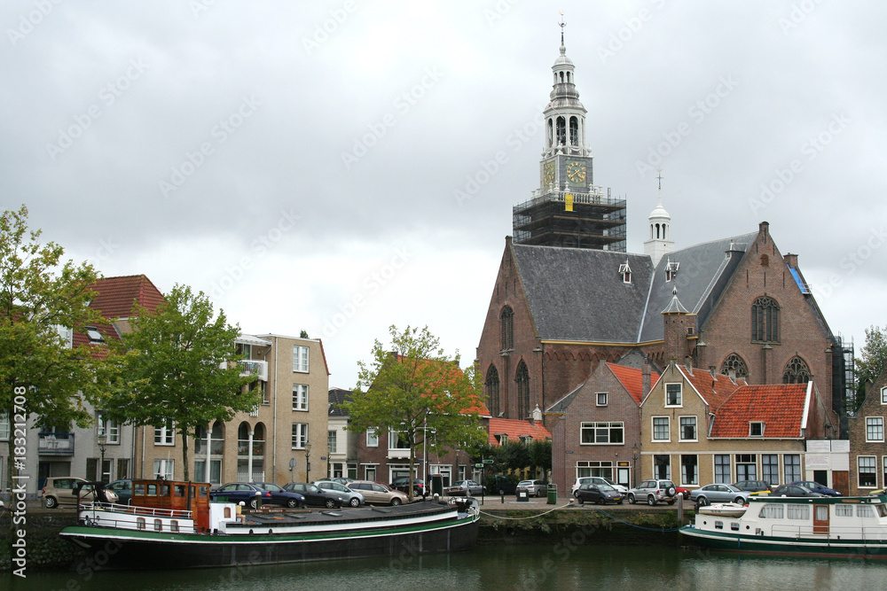 Fototapeta premium The harbor of the city of Maassluis