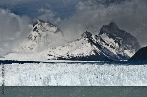 Glacier du Perrito Moreno - Argentine photo