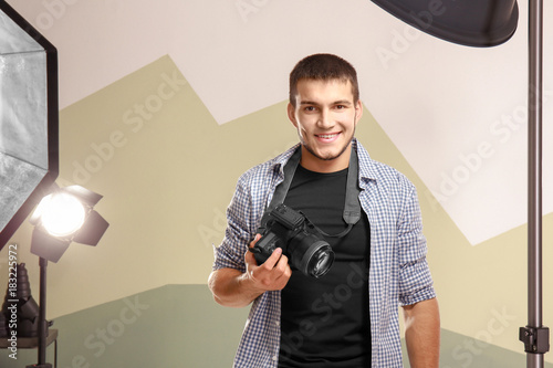 Young photographer in profe...