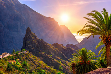 Sierkussen Canarische Eilanden Masca kloof op Tenerife  © Ekaterina Belova