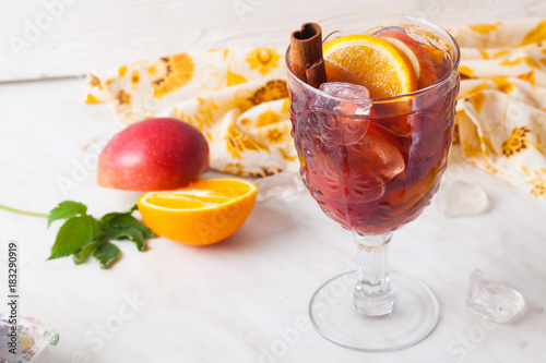 mulled wine, apple cinnamon, orange, chilled, ice, close-up, grog, sangria