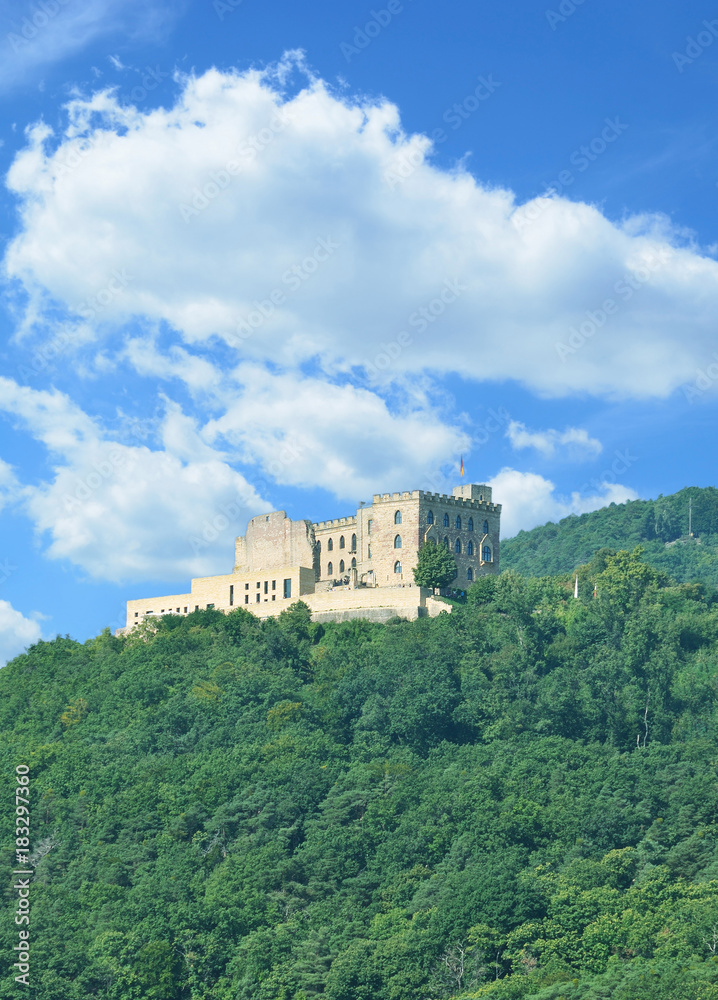 das Hambacher Schloss in Neustadt an der Weinstrasse in Rheinland-Pfalz,Deutschland
