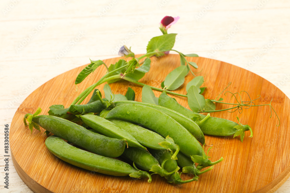 Ripe green peas Ripe green peas
