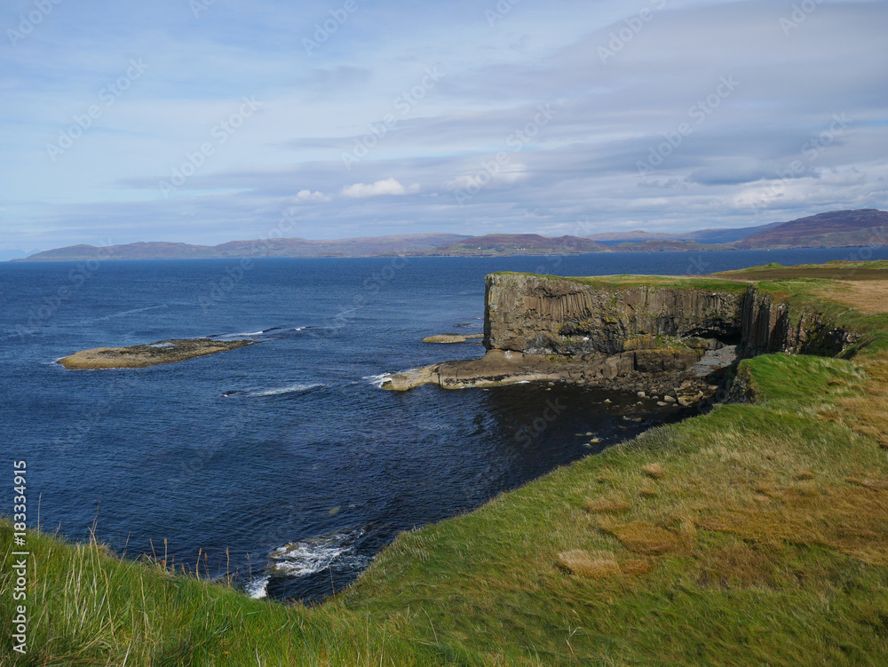 Columnar Basalt on Staffa Island Columnar Basalt on Staffa Island