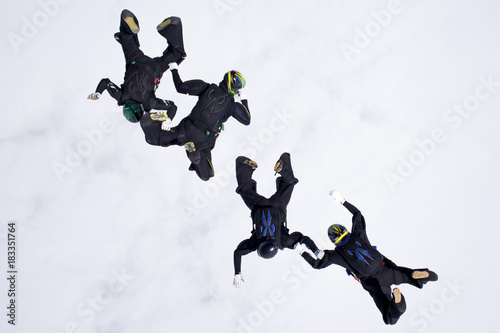 4 way formation skydiving