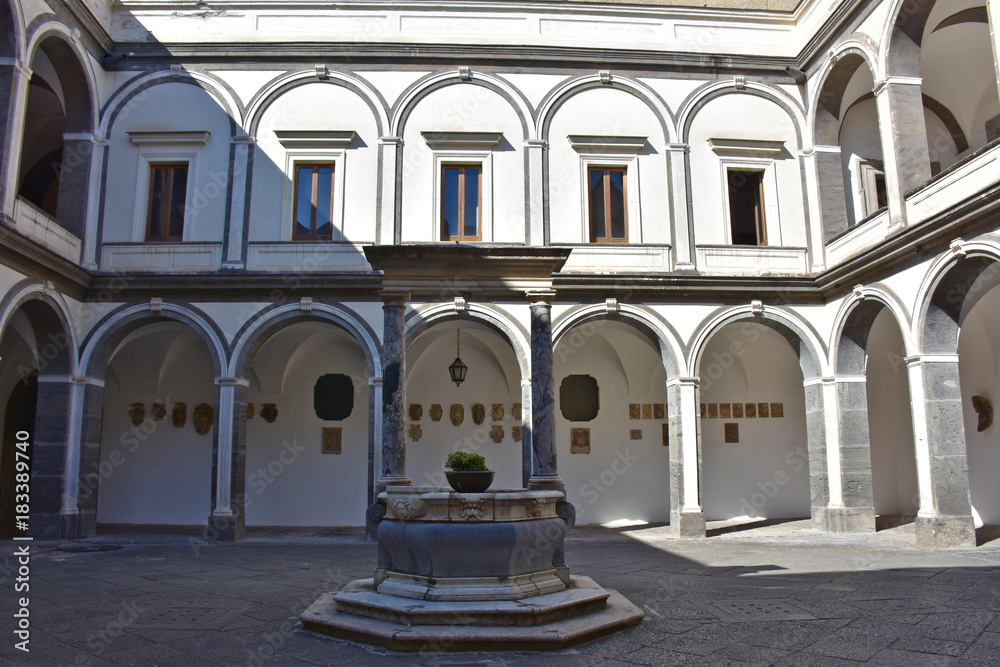 Napoli, Certosa di San Martino, 1325, complesso monumentale religioso. Chiostro dei procuratori 