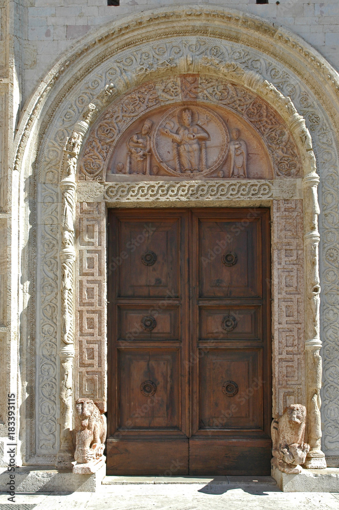 Assisi, La Cattedrale di San Rufino