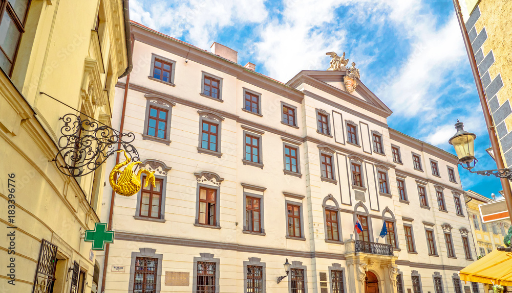 Obraz premium Cityscape of Old Town In Bratislava.