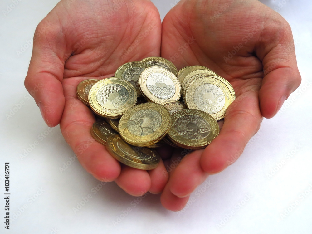 1000 coins, colombian pesos 1000 coins, colombian pesos