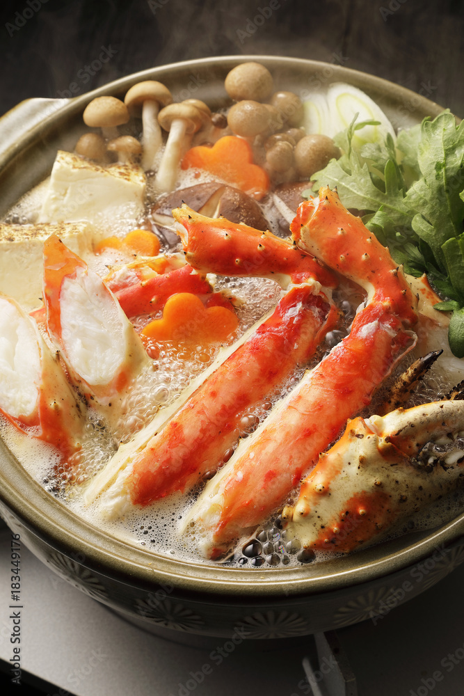 カニ鍋　Hot pot of red king crab