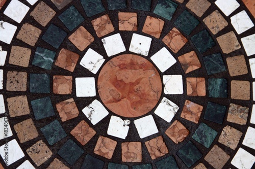 pavimento da esterno mosaico val camonica bergamo