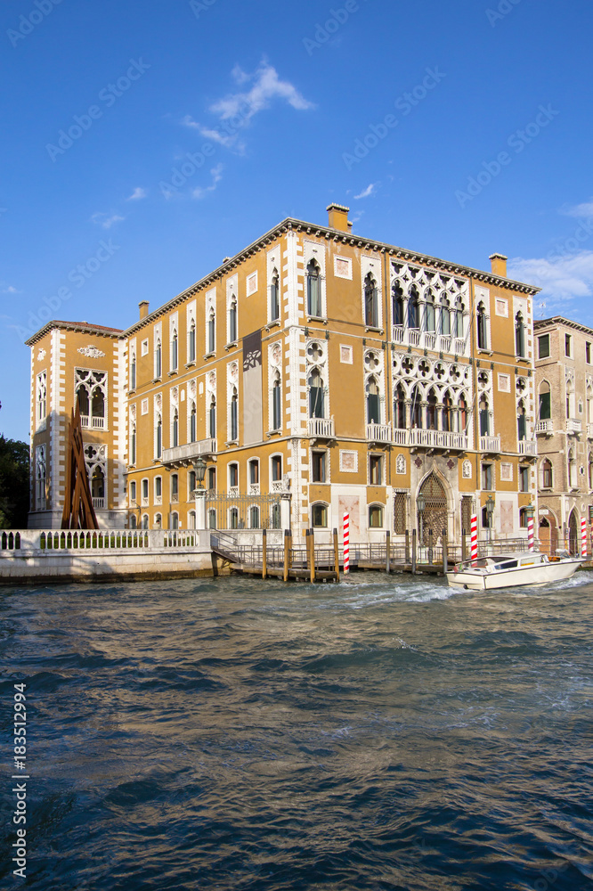 Palazzo Cavalli Franchetti, Venice