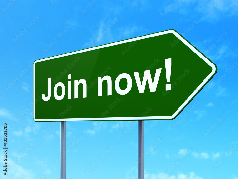 Social media concept: Join now! on green road highway sign, clear blue sky background, 3D rendering Social media concept: Join now! on green road highway sign, clear blue sky background, 3D rendering