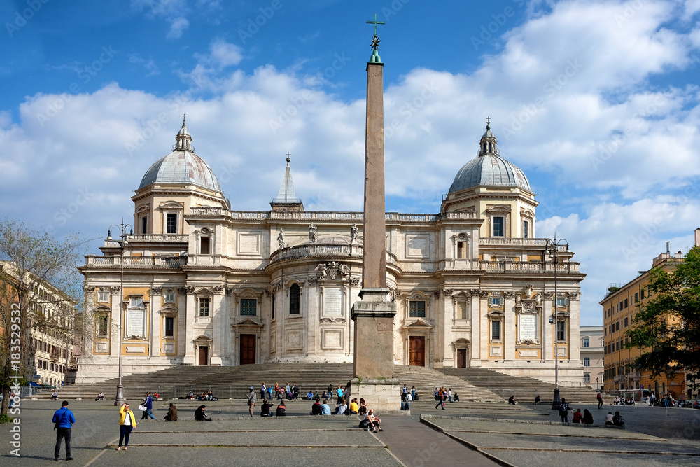 Naklejka premium Piazza dell 'Esquilino. Santa Maria Maggiore. Rome, Italy