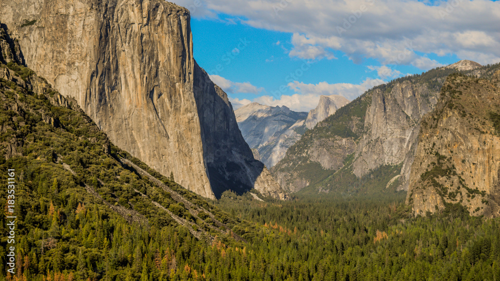 Yosemite Valley. California, USA Yosemite Valley. California, USA