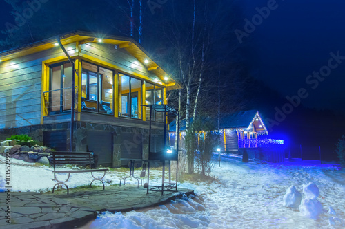 Rent cottages for living. C...
