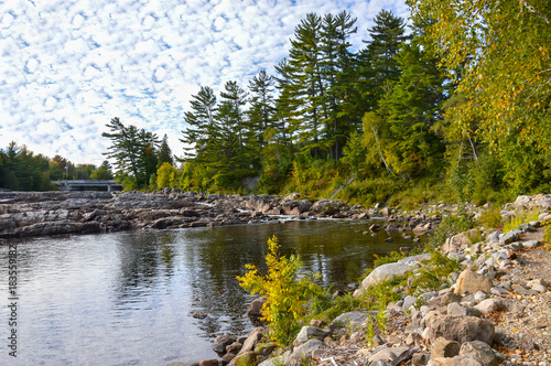 Fototapeta Naklejka Na Ścianę i Meble -  River rocks and currents in Quebec, Canada