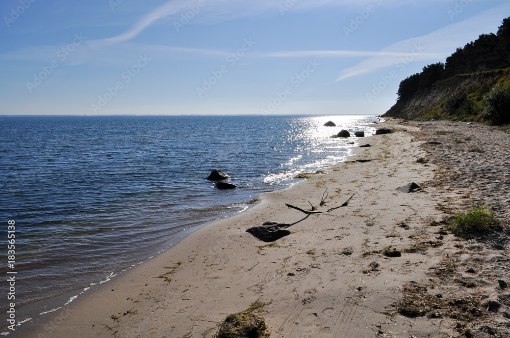 gleißende Sonne, Naturstrand - gleißende Sonne, Naturstrand -