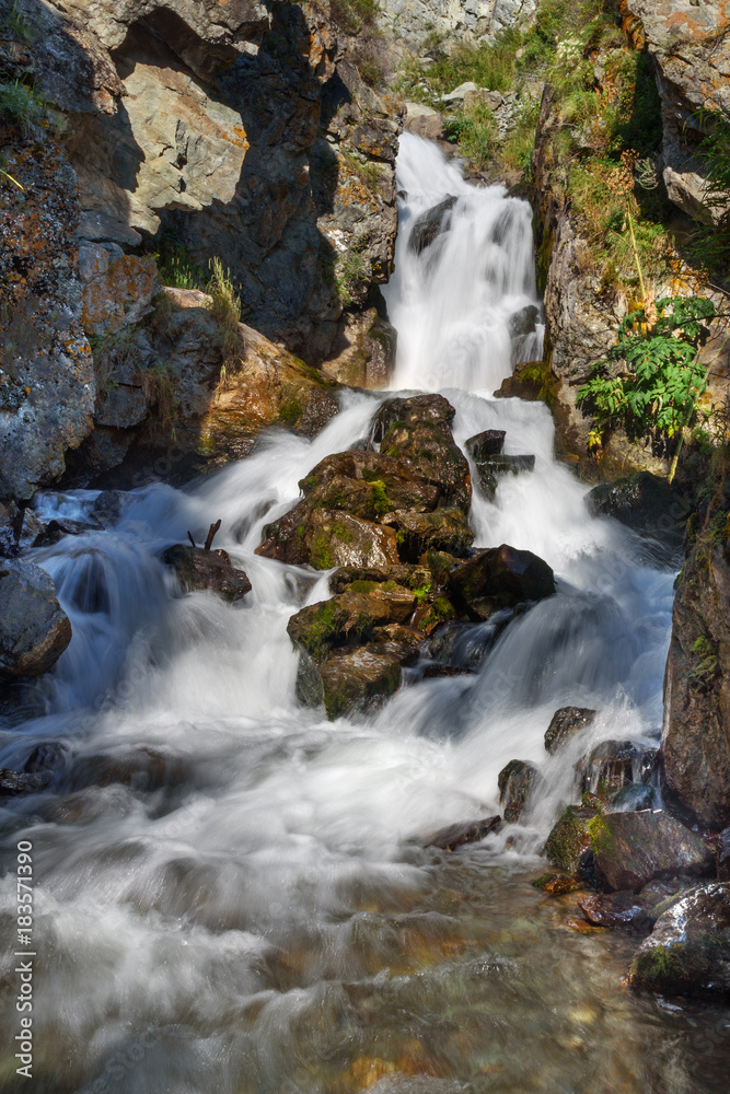 Waterfalls Beltertuyuk, Yelanda. Altai Republic, Russia Waterfalls Beltertuyuk, Yelanda. Altai Republic, Russia