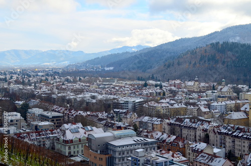 Blick auf Freiburg im Winter