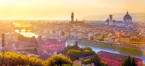 Obraz na płótnie A fabulous panoramic view of Florence from Michelangelo Square at sunset. It is a pilgrimage of tourists and romantics. Duomo Cathedral. Italy, Tuscany w salonie