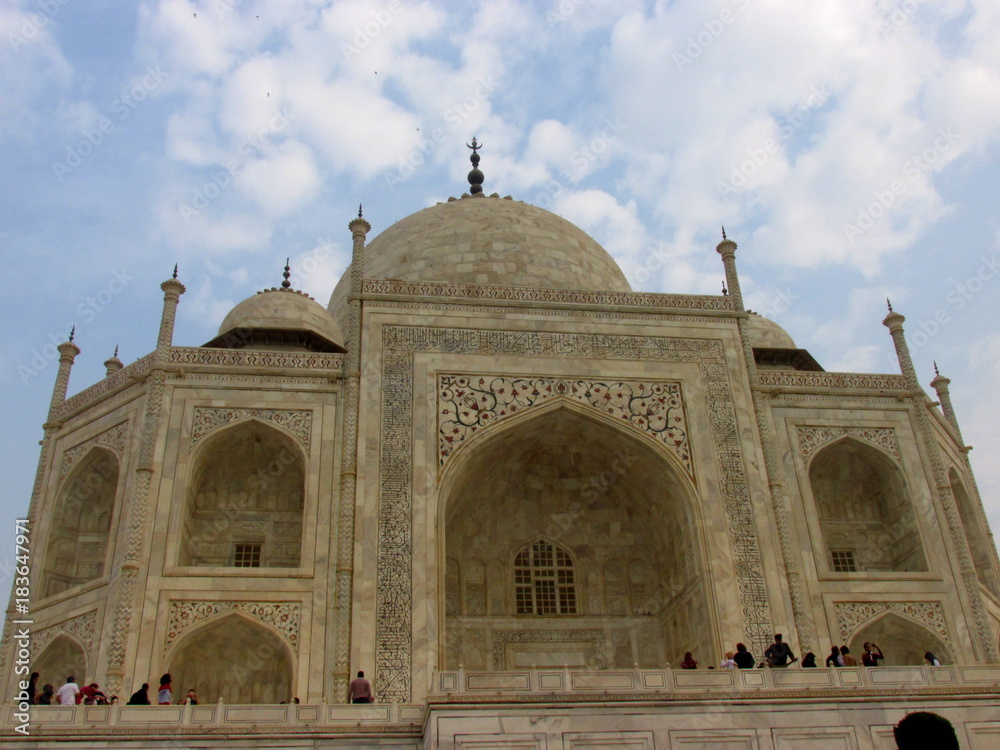Taj mahal from a different angle