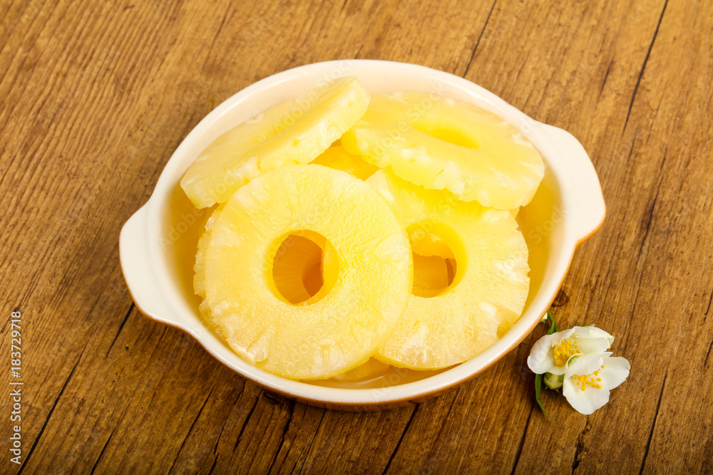 Canned pineapple Canned pineapple