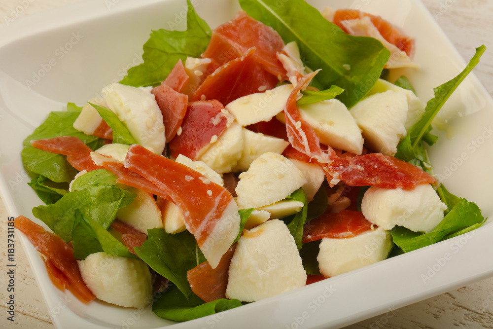 Salad with proscuitto, mozzarella Salad with proscuitto, mozzarella