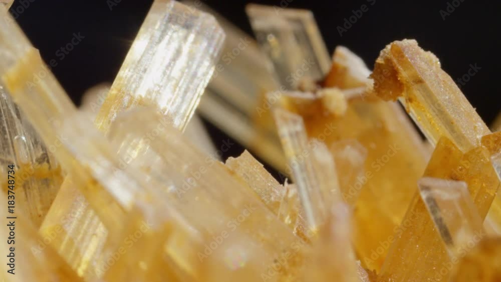 Vidéo Stock MACRO DOF Glasslike straight polished lines of ornamental