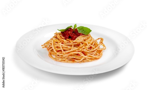 Spaghetti with tomato sauce and basil