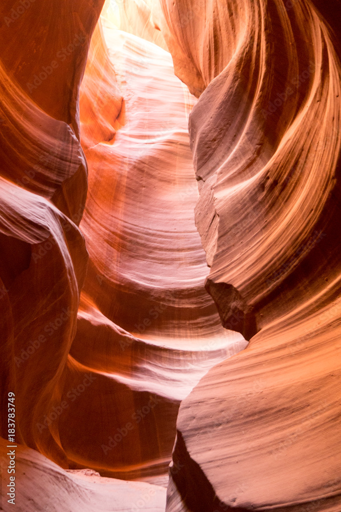 UPPER ANTELOPE CANYON