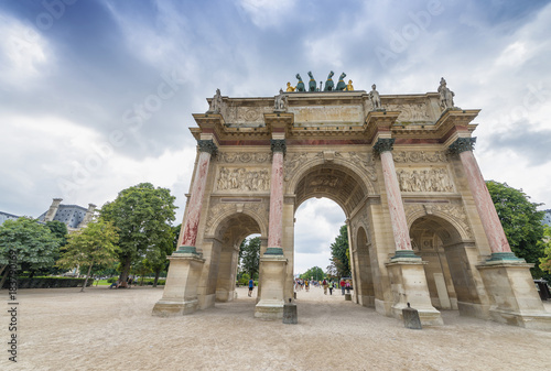 Carousel Triumph Arc in Paris, France © jovannig