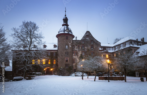 Schloss Laubach im Winterzauber  photo