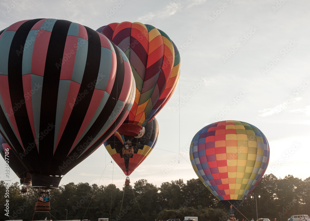 Obraz premium Hot Air Balloons in Sky