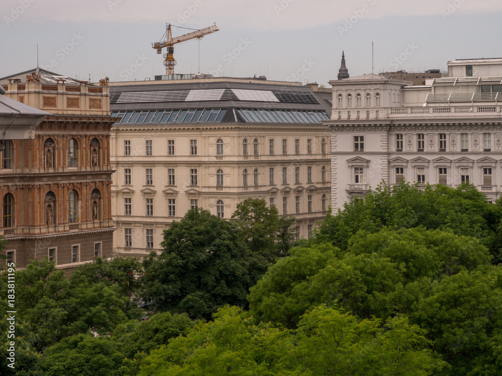 Fototapeta premium Prewar building in Vienna
