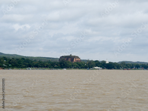 Mingun Temple photo