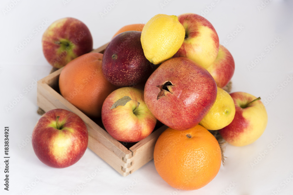 Food, citrus, lemon, orange, pomegranate, fruit, decor, objects Food, citrus, lemon, orange, pomegranate, fruit, decor, objects