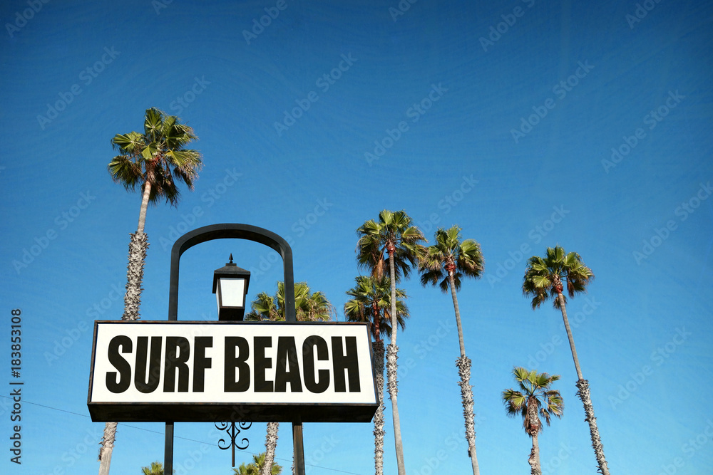 Naklejka premium aged and worn surf beach sign