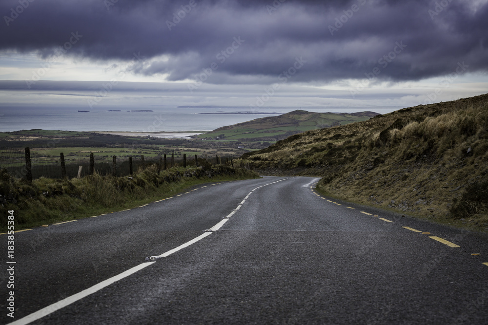 Fototapeta premium Irish Road by Conor Pass Ireland