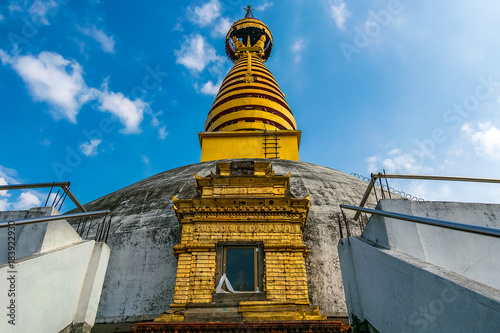 Fototapeta golden buddhist stupa in kathmandu. nepal