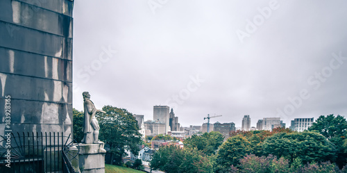 Schilderij op canvas cloudy day and autumn season over providence rhode island