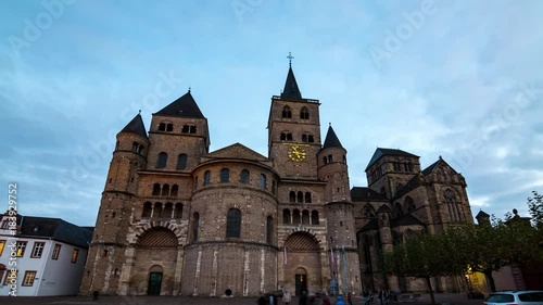 4K Hyperlapse of the Cathedral of Trier, Germany