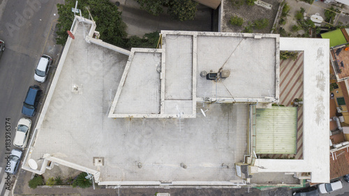 Фотография Vista aerea perpendicolare del tetto di un palazzo