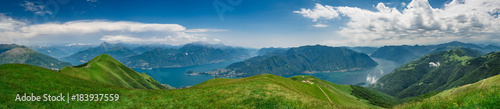 Panoramic view of Lake Como © Ivan
