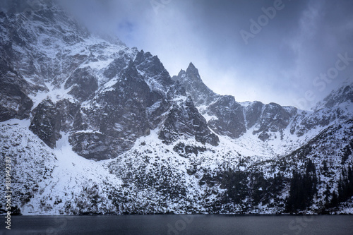 Beautiful winter at Eye of the Sea lake in in Tatra mountains, Poland © Patryk Kosmider