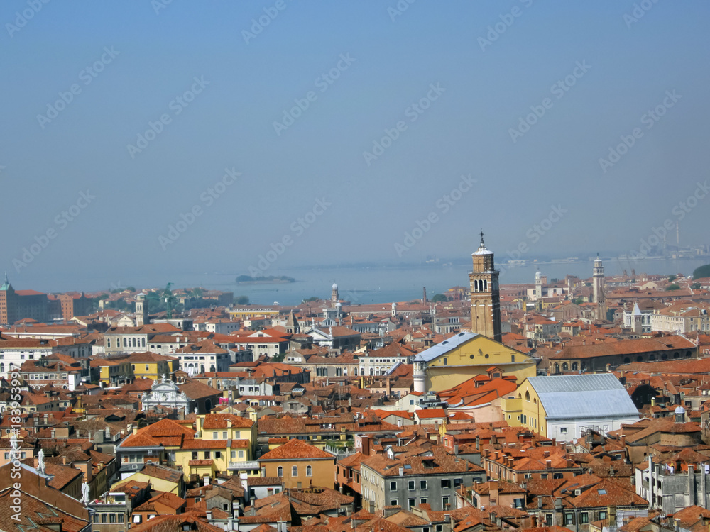 Vue sur les toits de Venise