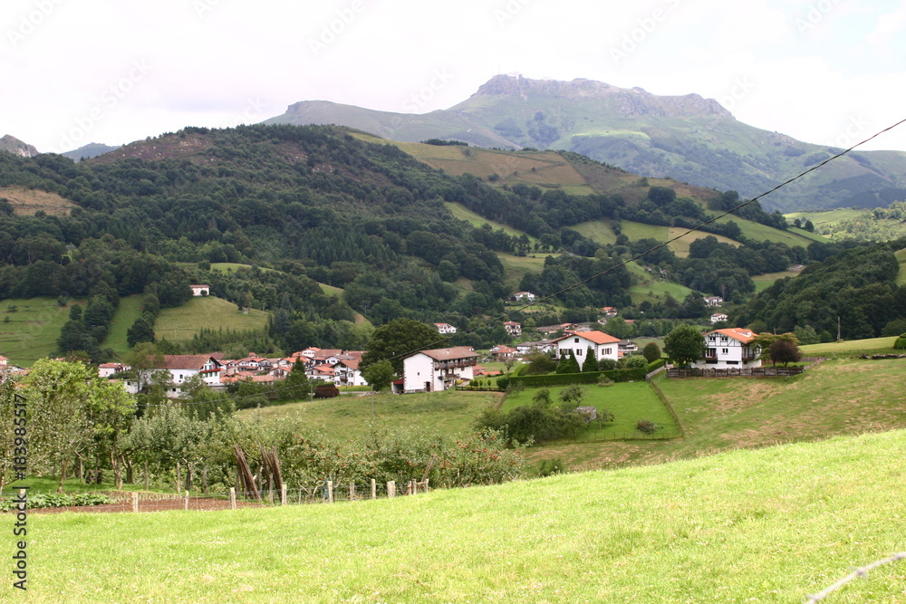 Naturaleza en Vera de Bidasoa,villa de la Comunidad Foral de Navarra  en la merindad de Pamplona (España), en la comarca de Cinco Villas