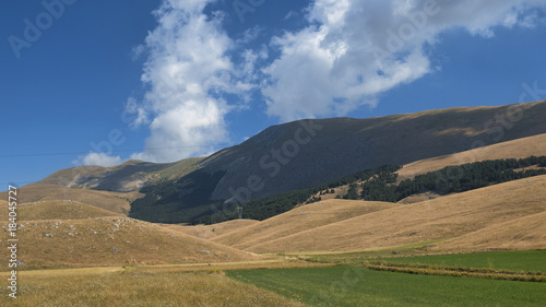 Mountain landscape in Abruzzi at summer © Claudio Colombo