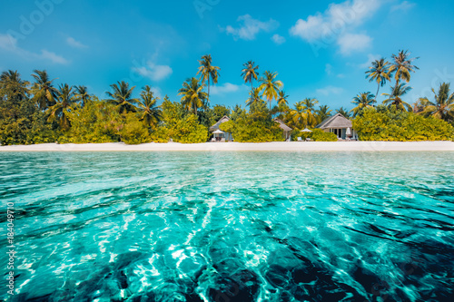 Fototapeta Naklejka Na Ścianę i Meble -  Tropical beach destination for vacation and holiday. Beach banner or background