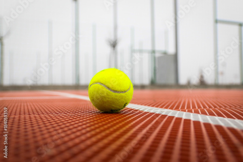 Close-up picture of a tennis ball © Mihai